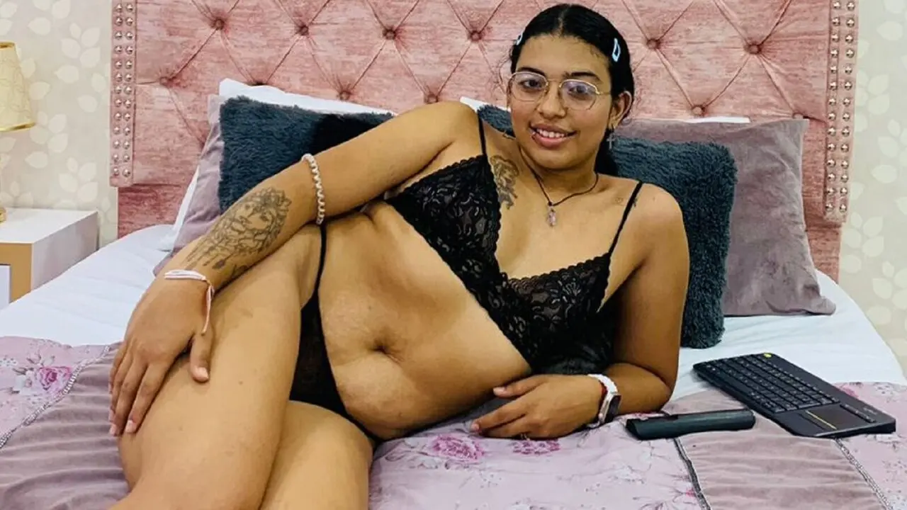 Masturbate Live Porn Cam